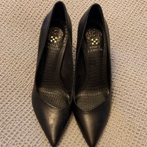Vince Camuto Black Leather Pointed Toe Pumps